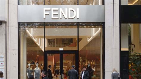 Fendi Lavora Con Noi 